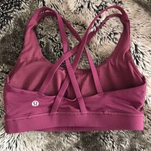 Lululemon sports bra